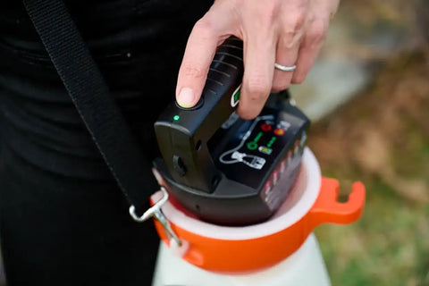 2 Gallon Battery Handheld Sprayer
