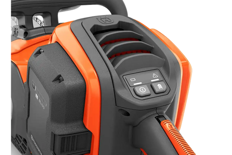 Husqvarna 350i Power Axe Chainsaw (battery and charger included)