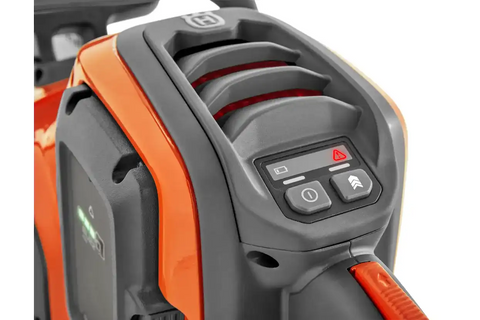 Husqvarna 350i Power Axe Chainsaw (battery and charger included)
