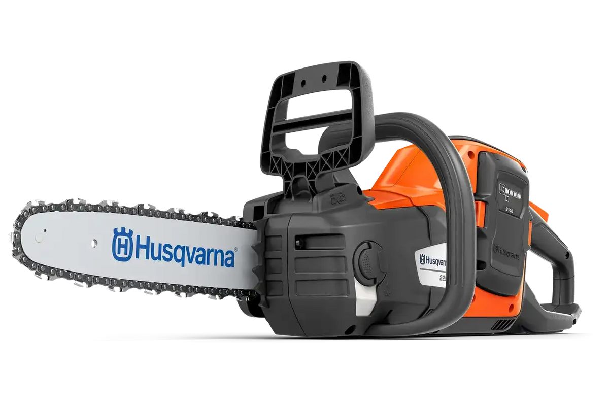 Husqvarna 225i Power Axe (battery and charger included)